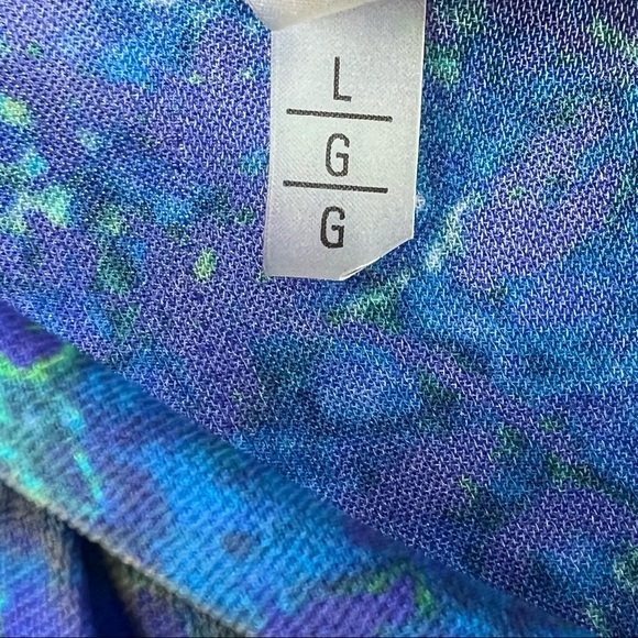 Elie Tahari Orion Pleated Bell Sleeve Silk Blouse in Enchanted - Picture 7 of 8